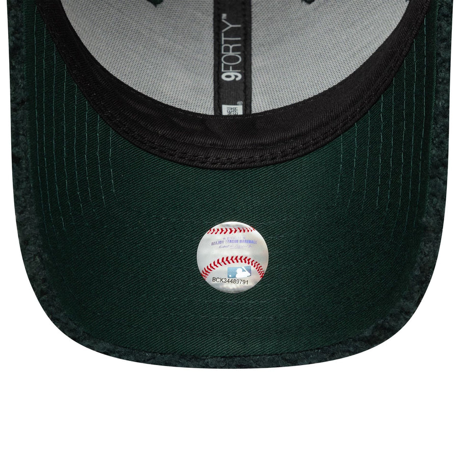 This is a Oakland Athletics MLB Winter Borg Dark Green 9FORTY Adjustable Cap 5