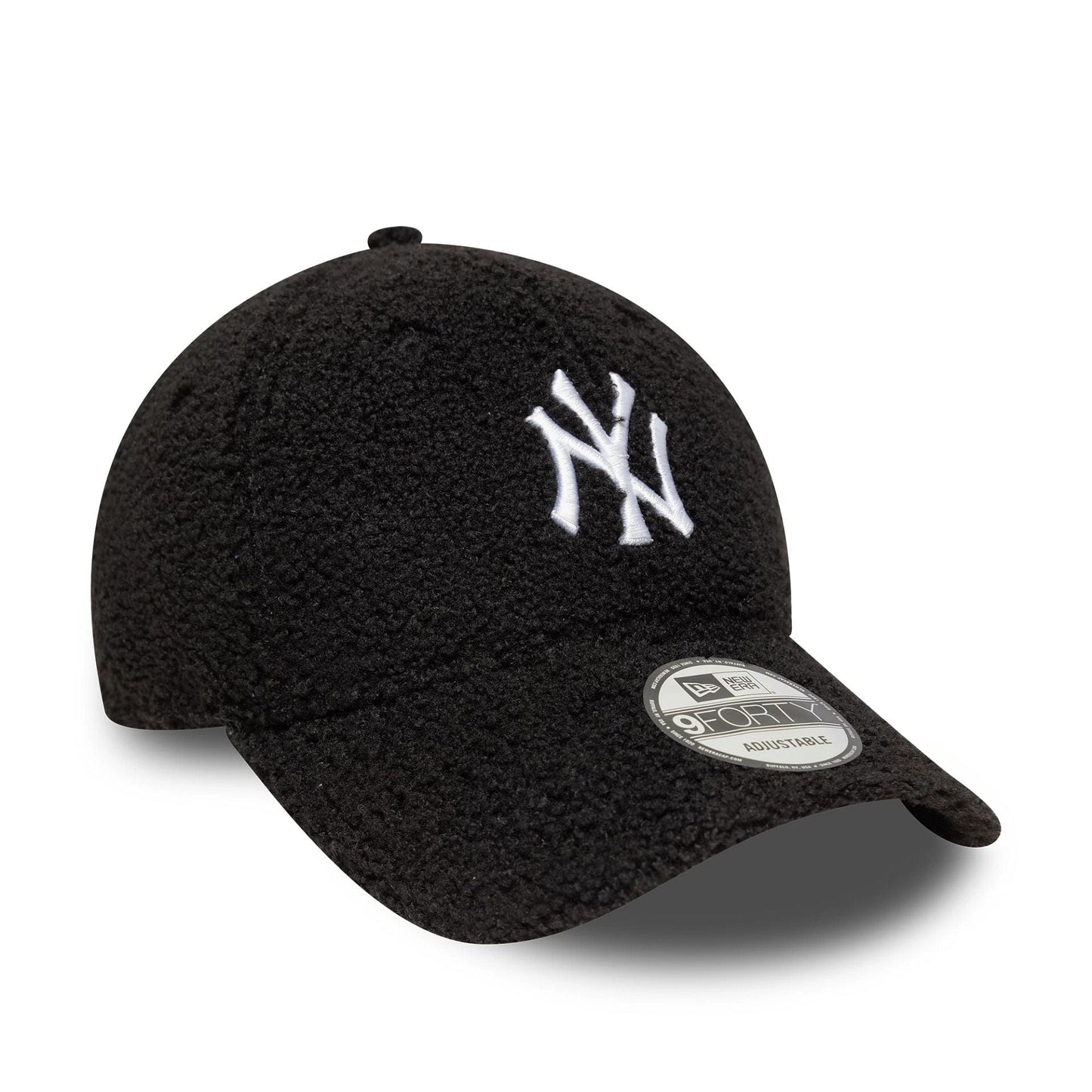 This is a New York Yankees MLB Winter Borg Black 9FORTY Adjustable Cap 3