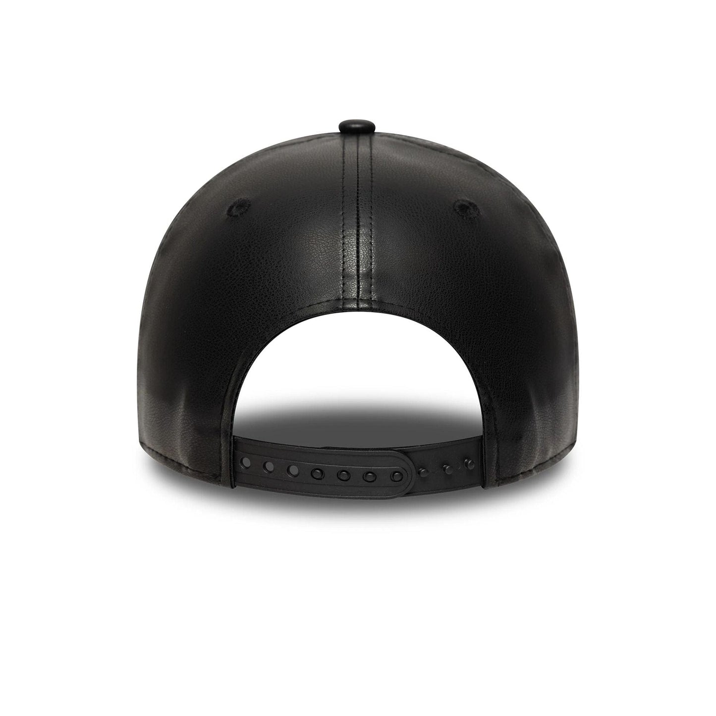 This is a Chicago Bulls NBA PU Black 9FORTY M-Crown Adjustable Cap 4