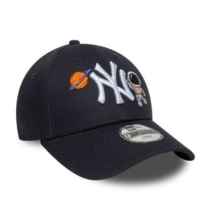 This is a New York Yankees Child MLB Space Icon Navy 9FORTY Adjustable Cap 3