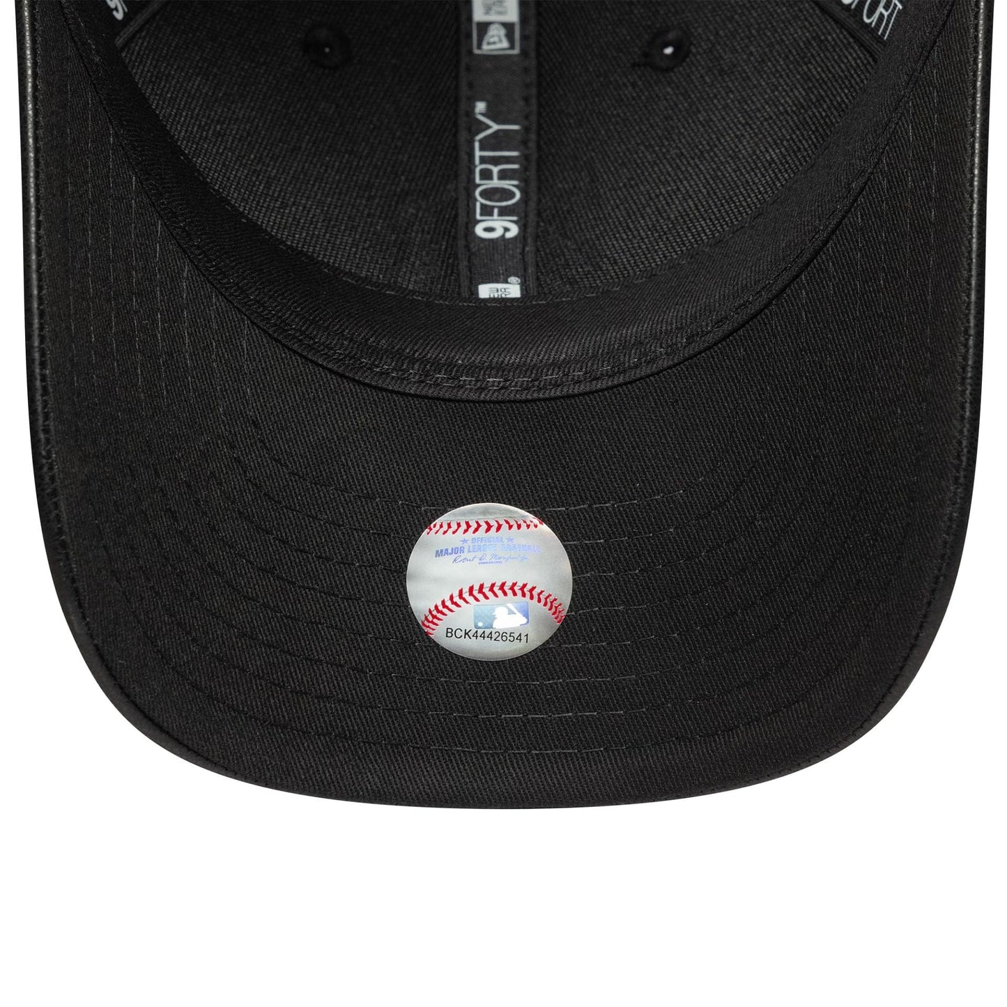 This is a Detroit Tigers MLB PU Black 9FORTY M-Crown Adjustable Cap 5