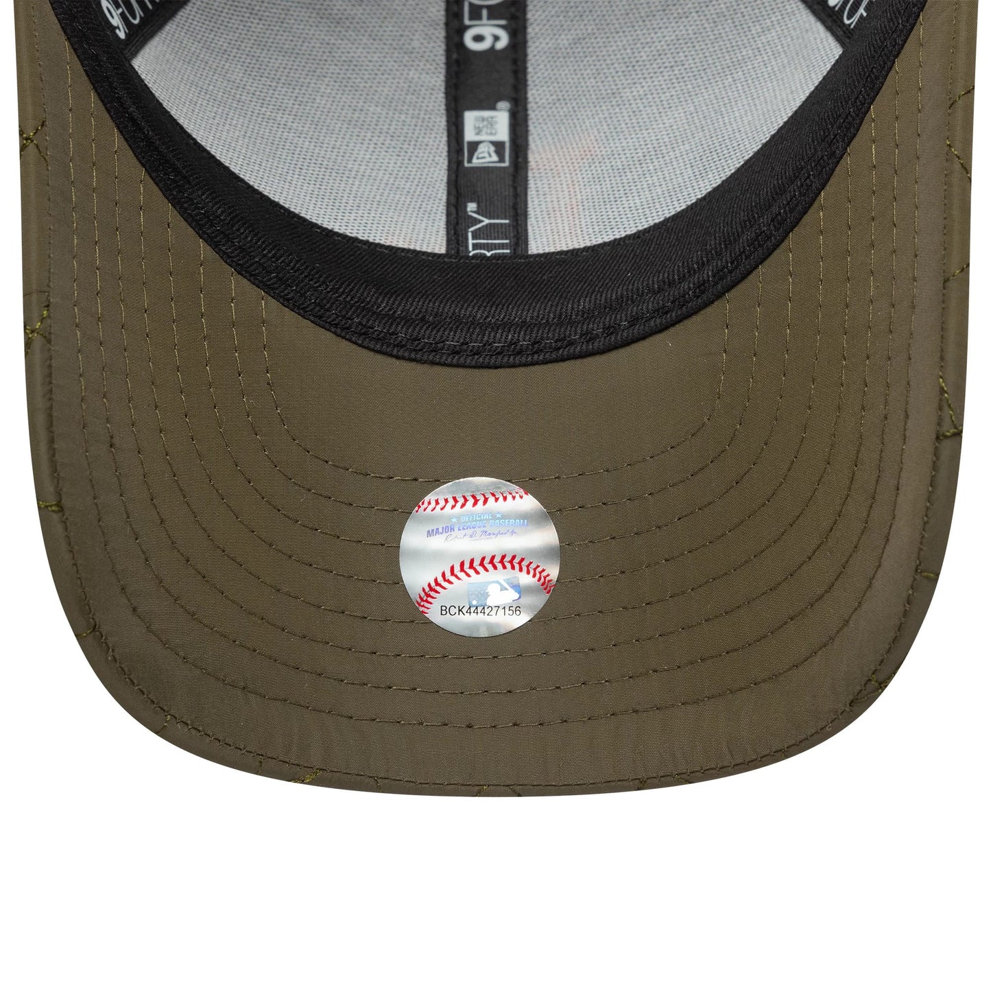 This is a New York Yankees Youth MLB Quilted Dark Green 9FORTY Adjustable Cap 5