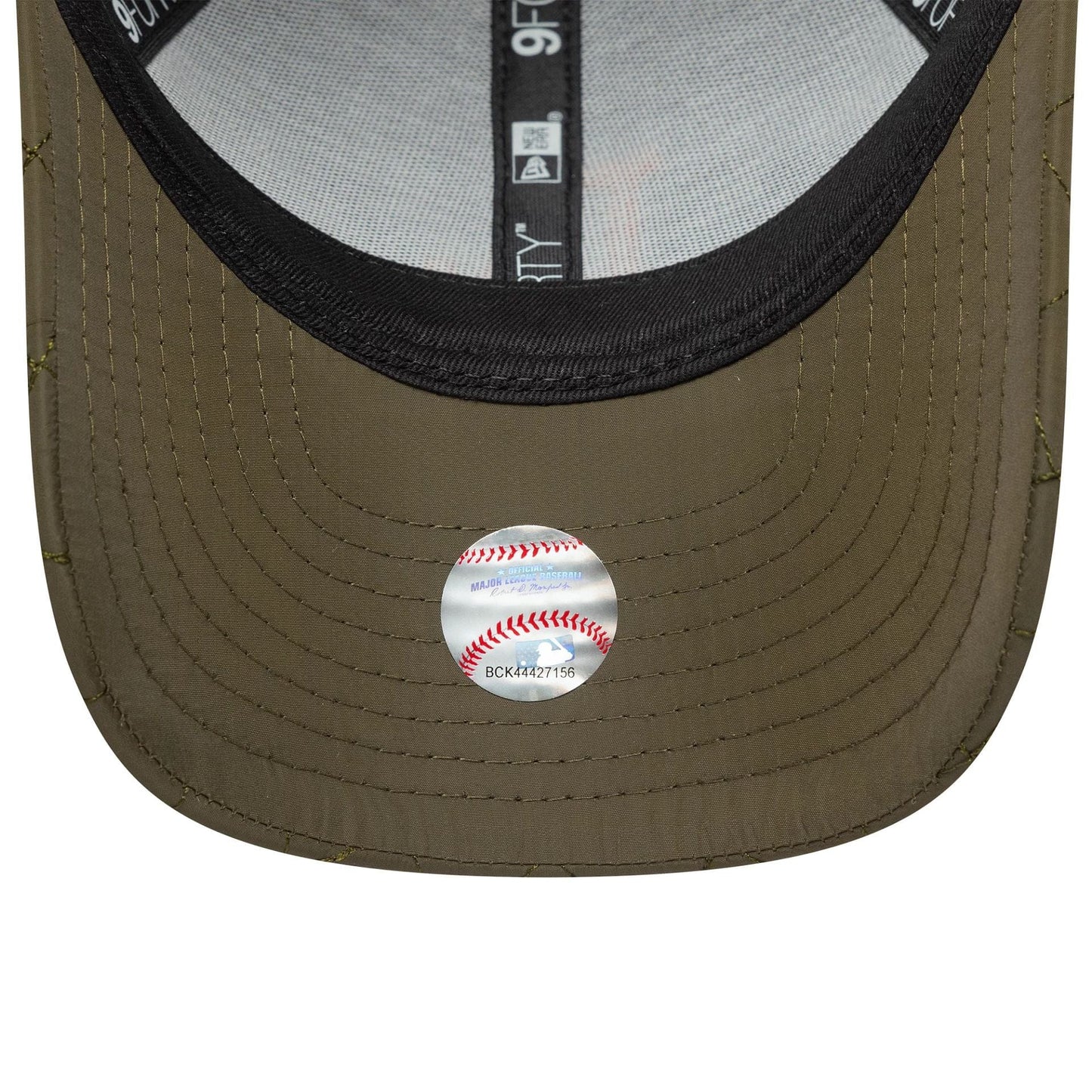 This is a New York Yankees Youth MLB Quilted Dark Green 9FORTY Adjustable Cap 5