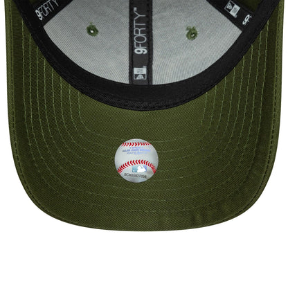 This is a New York Yankees Youth MLB League Essential Dark Green 9FORTY Adjustable Cap 5