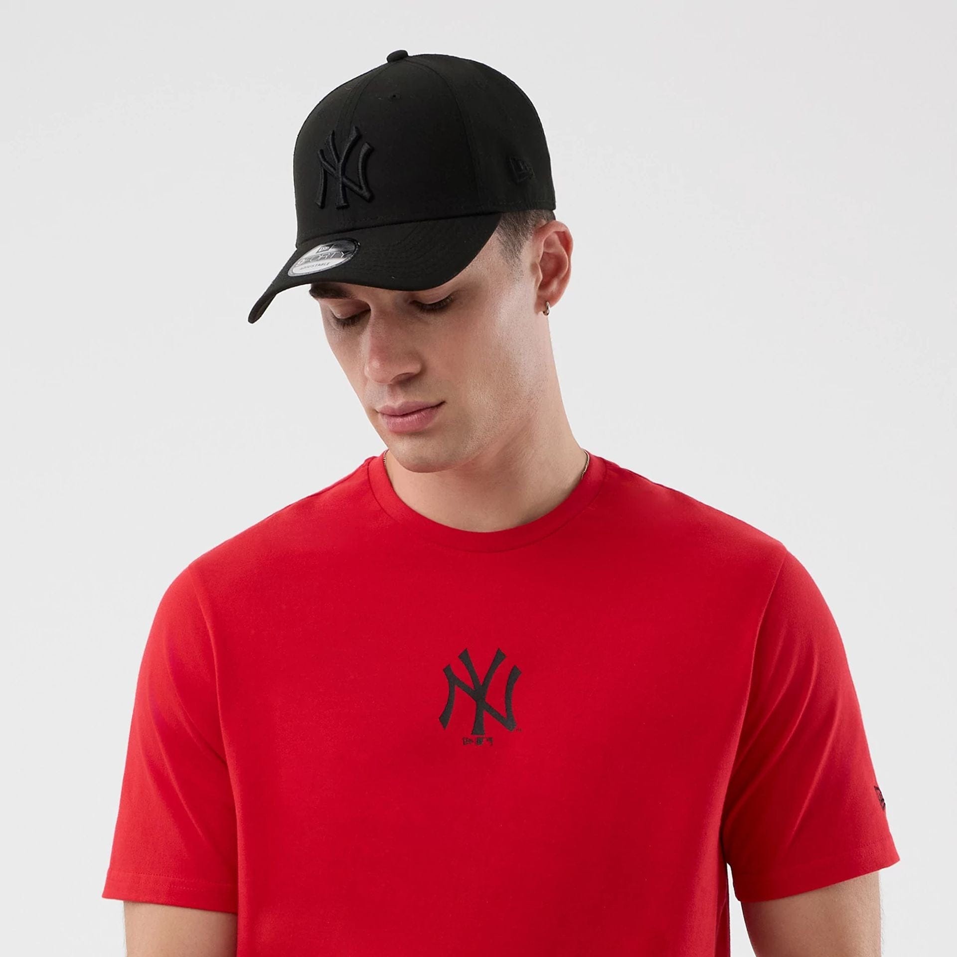 The Male model is wearing New York Yankees MLB Red T-Shirt 6