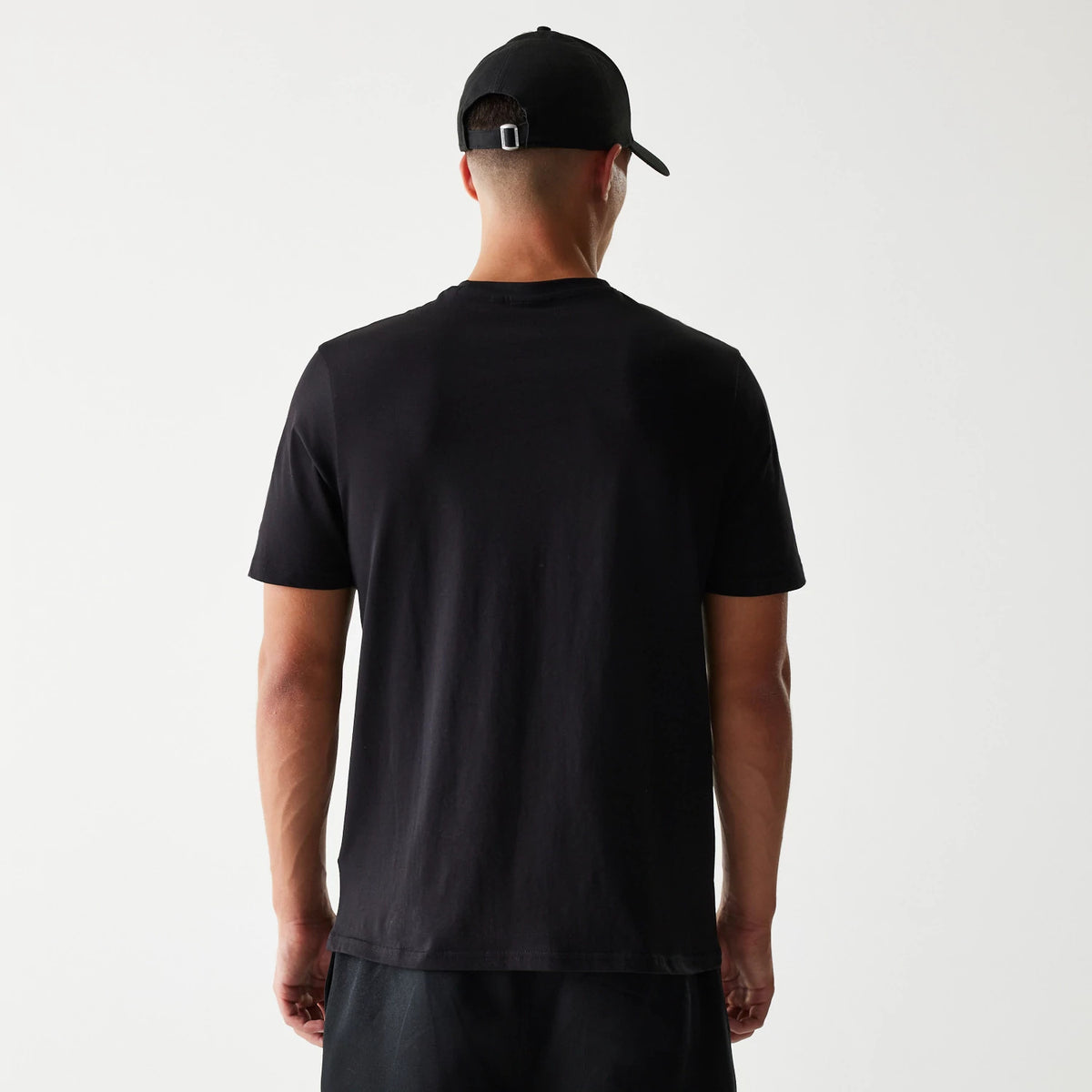 The Male model is wearing LA Lakers NBA Flame Graphic Black T-Shirt 2