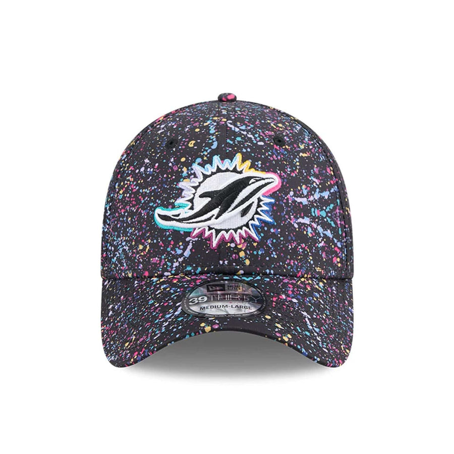 This is a Miami Dolphins NFL Crucial Catch 2025 Black 39THIRTY Stretch Fit Cap 2