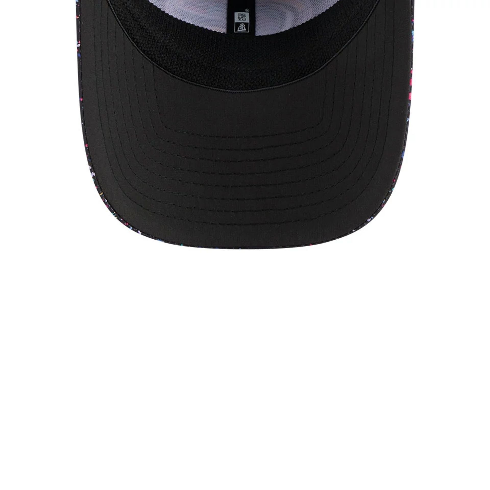 This is a Green Bay Packers NFL Crucial Catch 2025 Black 39THIRTY Stretch Fit Cap 7