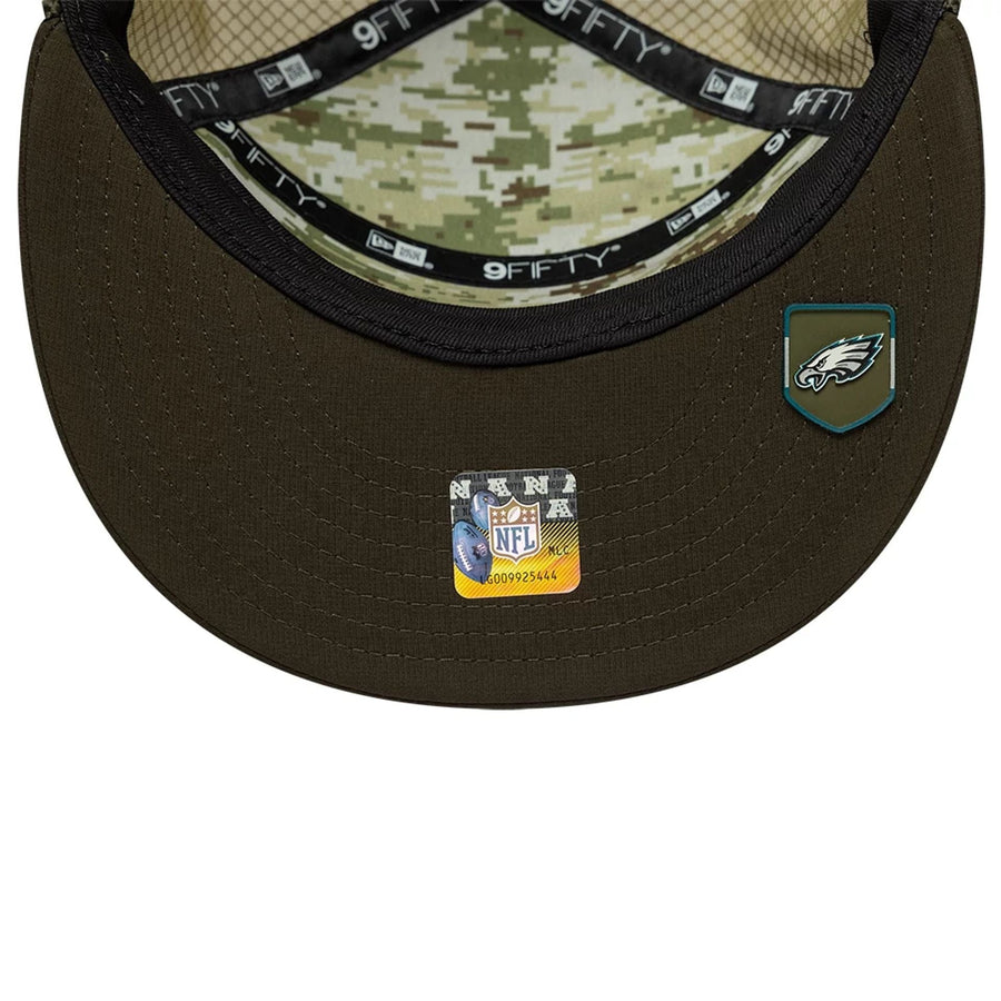 This is a Philadelphia Eagles NFL Salute To Service 2025 Dark Green 9FIFTY Split Panel Snapback Adjustable Cap 2