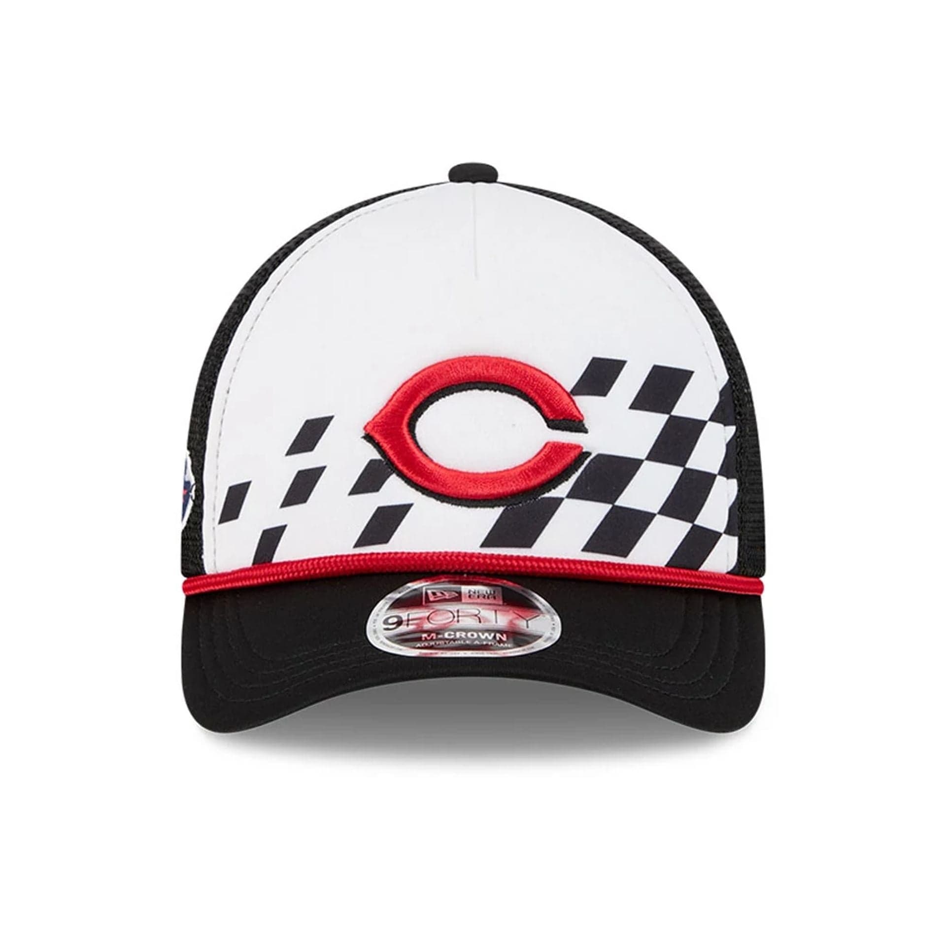 This is a Cincinnati Reds MLB Bristol 2025 Black 9FORTY M-Crown A-Frame Adjustable Cap 2
