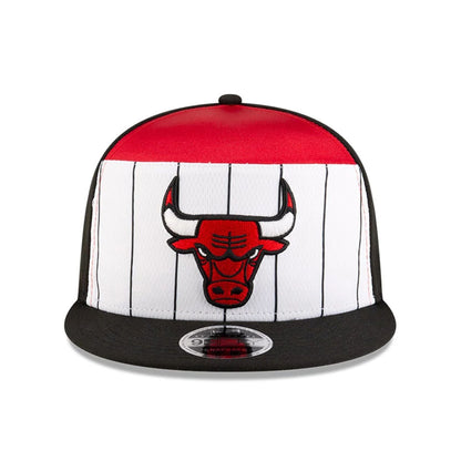 This is a Chicago Bulls NBA Tip Off 2025 Black 9FIFTY Split Panel Snapback Adjustable Cap 3