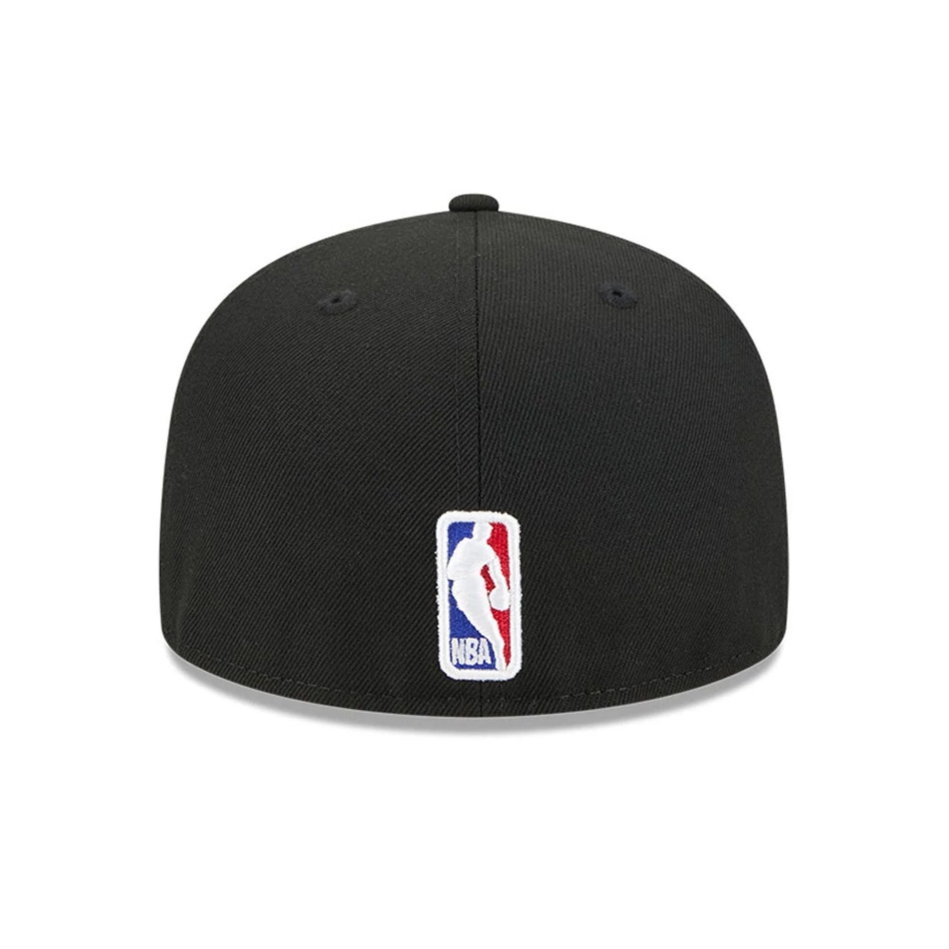 This is a Chicago Bulls NBA City Edition Black 59FIFTY Fitted Cap 5