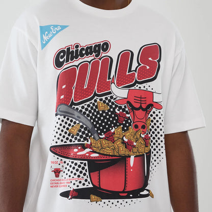 The Male model is wearing Chicago Bulls NBA Lifestyle Graphic White T-Shirt 3