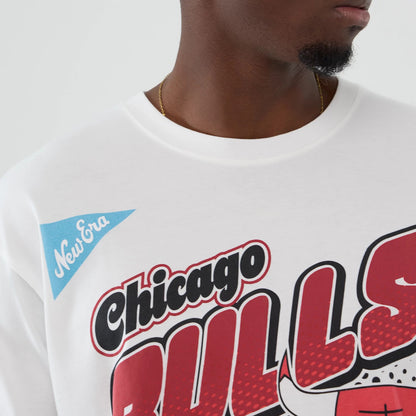 The Male model is wearing Chicago Bulls NBA Lifestyle Graphic White T-Shirt 4