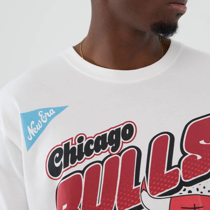 The Male model is wearing Chicago Bulls NBA Lifestyle Graphic White T-Shirt 4