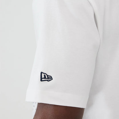 The Male model is wearing New York Yankees MLB Lifestyle Graphic White T-Shirt 5