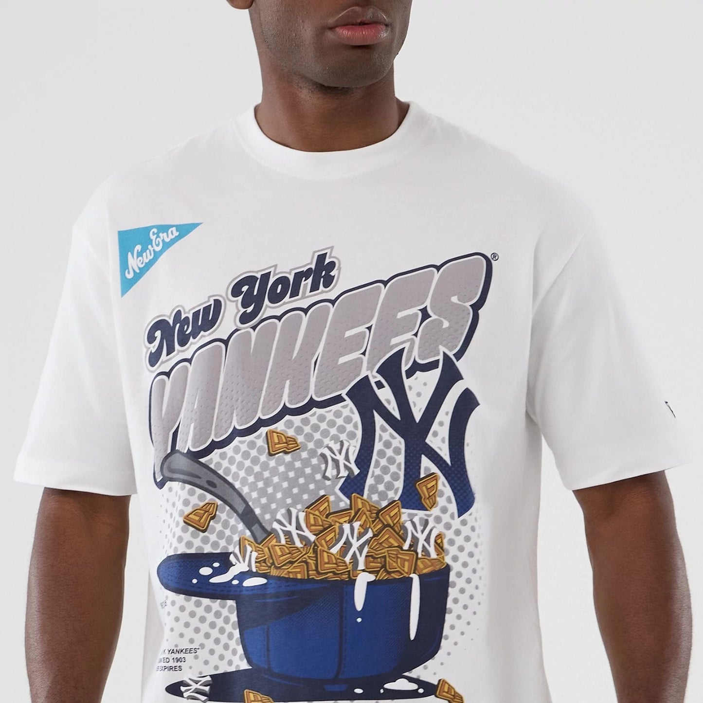 The Male model is wearing New York Yankees MLB Lifestyle Graphic White T-Shirt  7