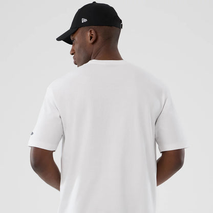 The Male model is wearing New York Yankees MLB Lifestyle Graphic White T-Shirt 6