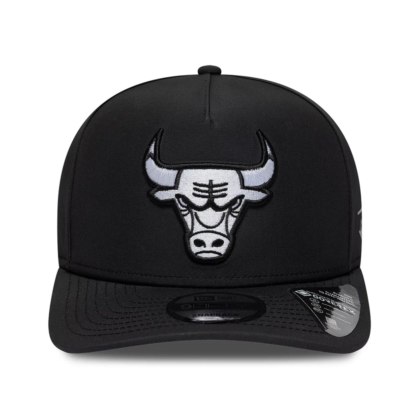 This is a Chicago Bulls NBA Gore-Tex Black 9FIFTY A-Frame Snapback Adjustable Cap 3