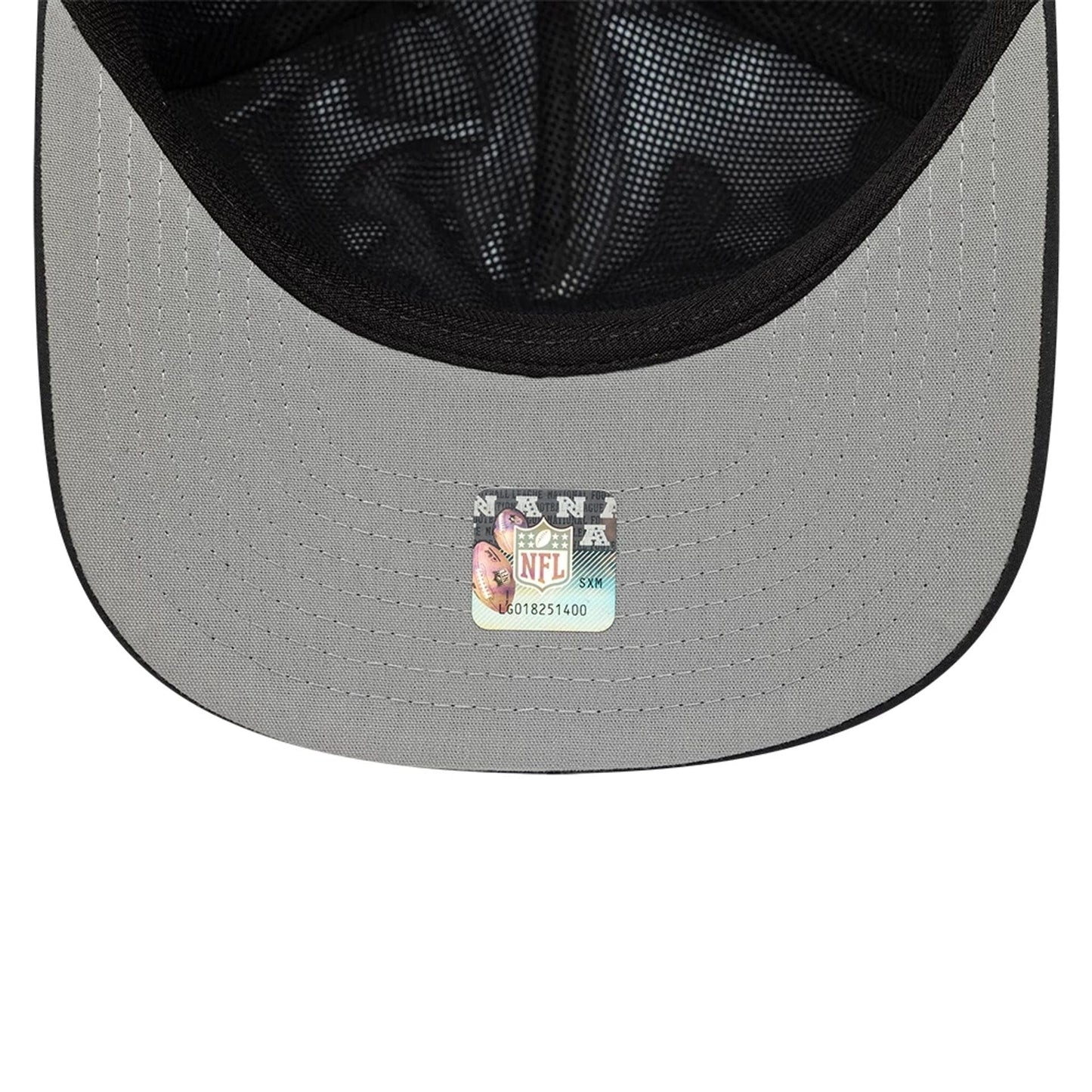 This is a Las Vegas Raiders NFL Gore-Tex Black 9FIFTY A-Frame Snapback Adjustable Cap 2