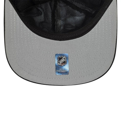 This is a LA Kings NHL Gore-Tex Black 9FIFTY A-Frame Snapback Adjustable Cap 2