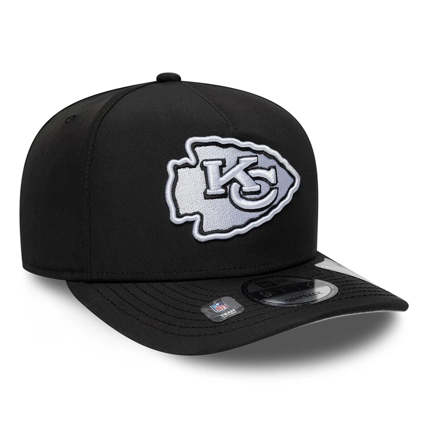 This is a Kansas City Chiefs NFL Gore-Tex Black 9FIFTY A-Frame Snapback Adjustable Cap 4