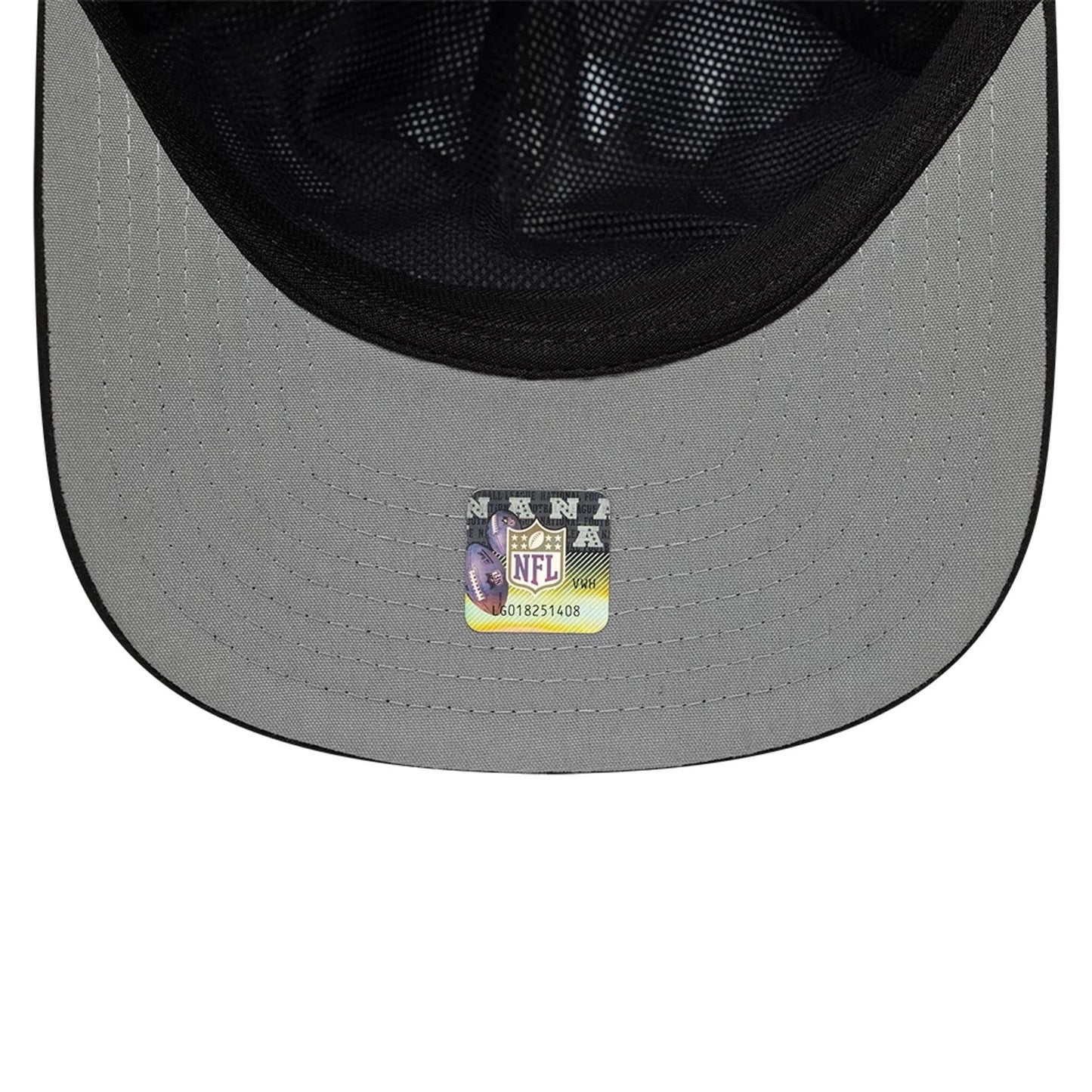 This is a Kansas City Chiefs NFL Gore-Tex Black 9FIFTY A-Frame Snapback Adjustable Cap 2