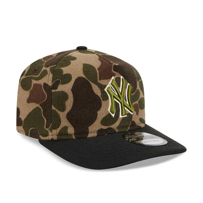 This is a New York Yankees Three Looms x MLB Wool Duck Camo 19TWENTY Adjustable Cap 4