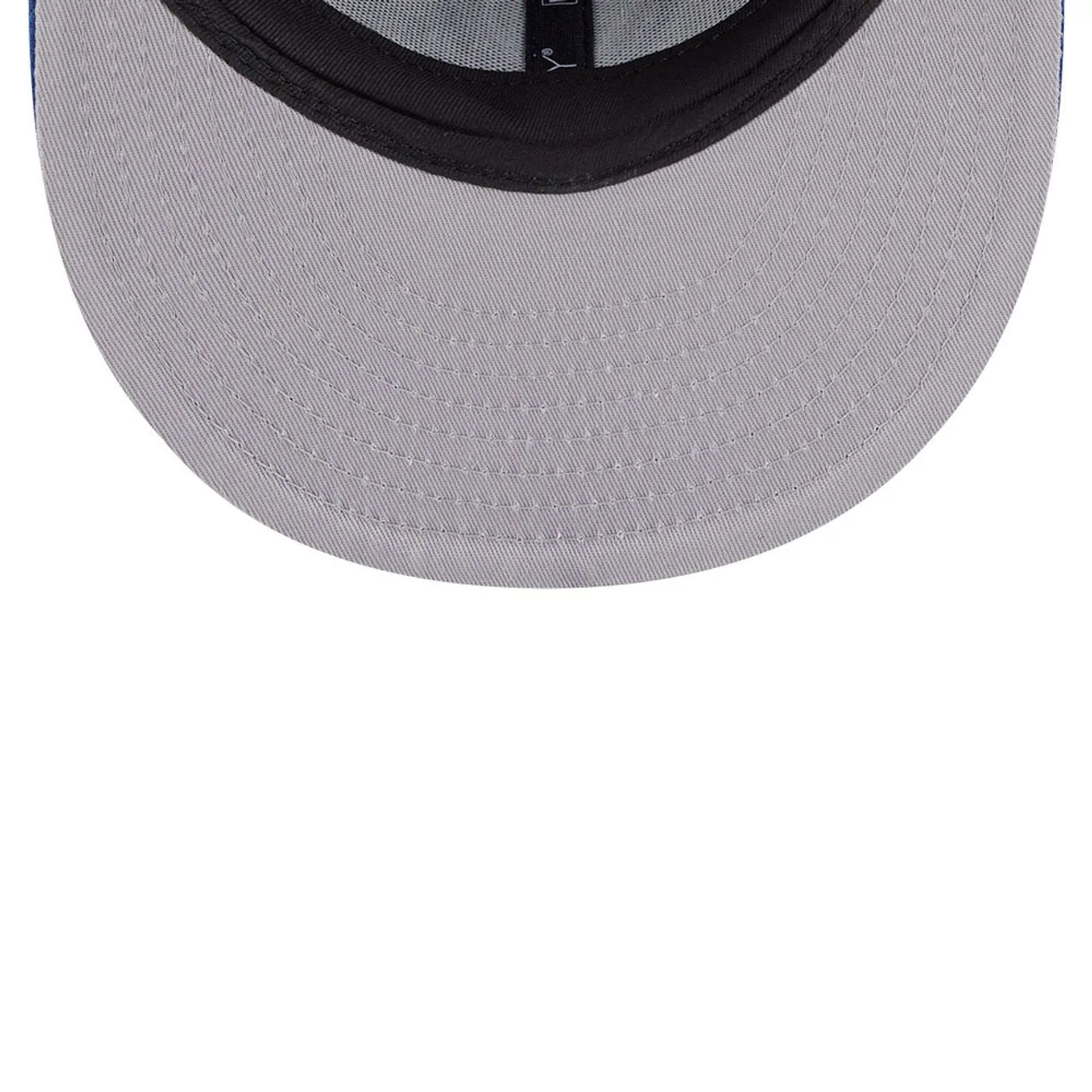 Pictured is this Indianapolis Colts NFL x Nickelodeon black 59FIFTY Fitted cap. 2