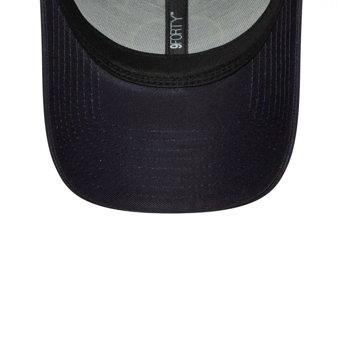 Pictured is this Youth Core Chelsea FC Lion Crest 9FORTY in blue. 5