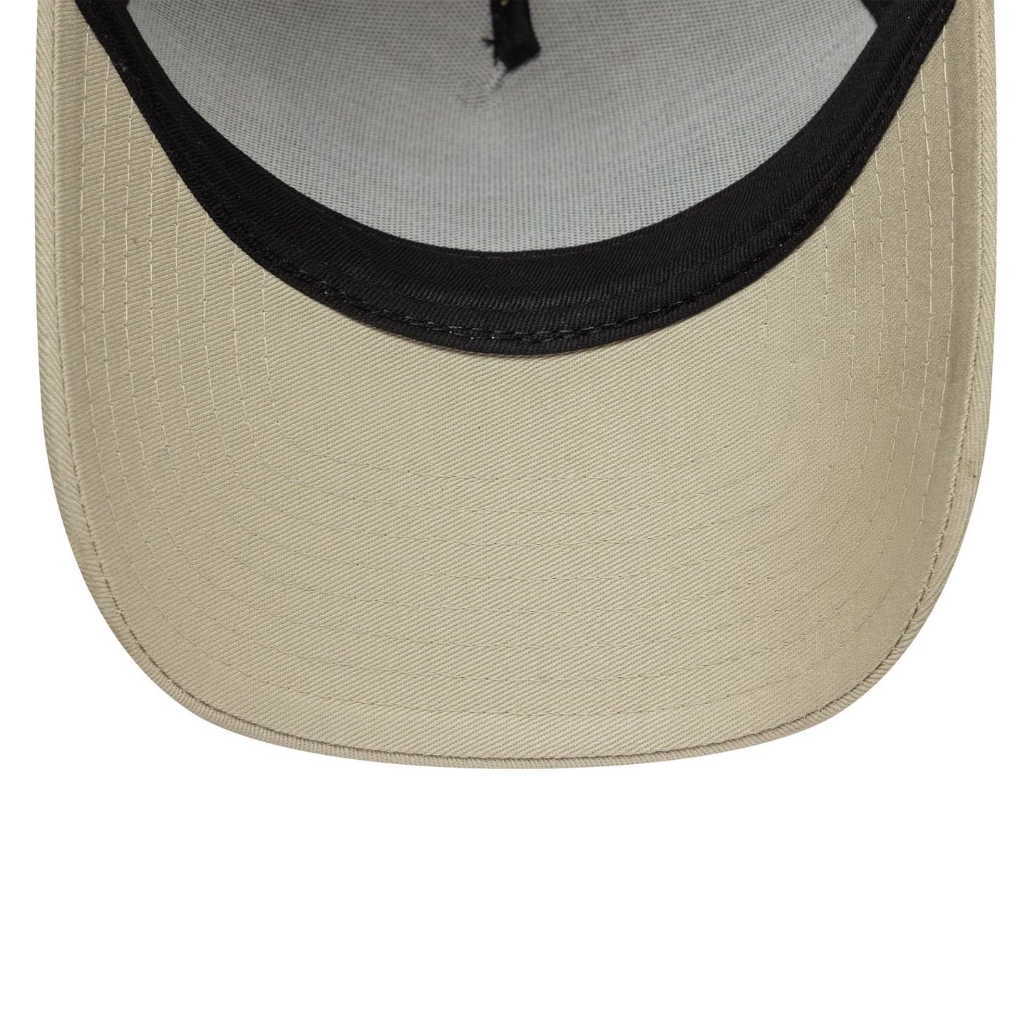 This is a RC Toulonnais Rct Light Beige 9FORTY E-Frame Trucker Adjustable Cap 7