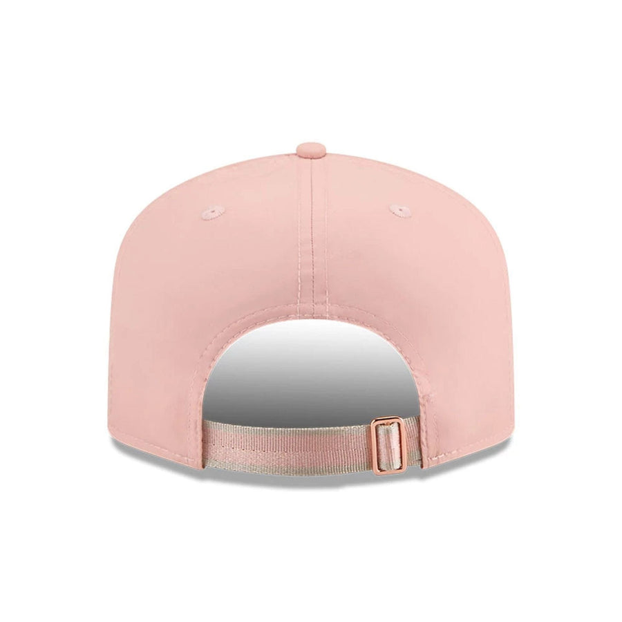 This is a Chicago White Sox Blush Crinkle Pastel Pink 19TWENTY Adjustable Cap 6