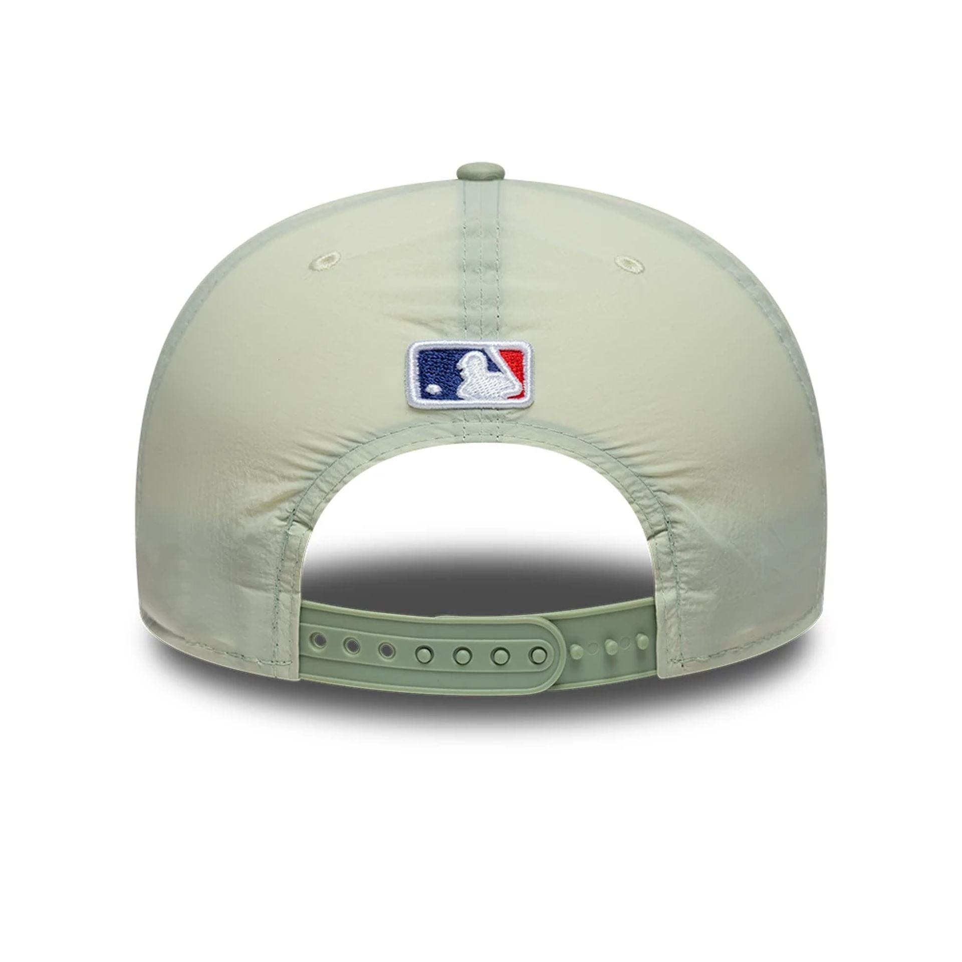 This is a LA Dodgers Crinkle Pastel Green 19TWENTY Adjustable Cap 4