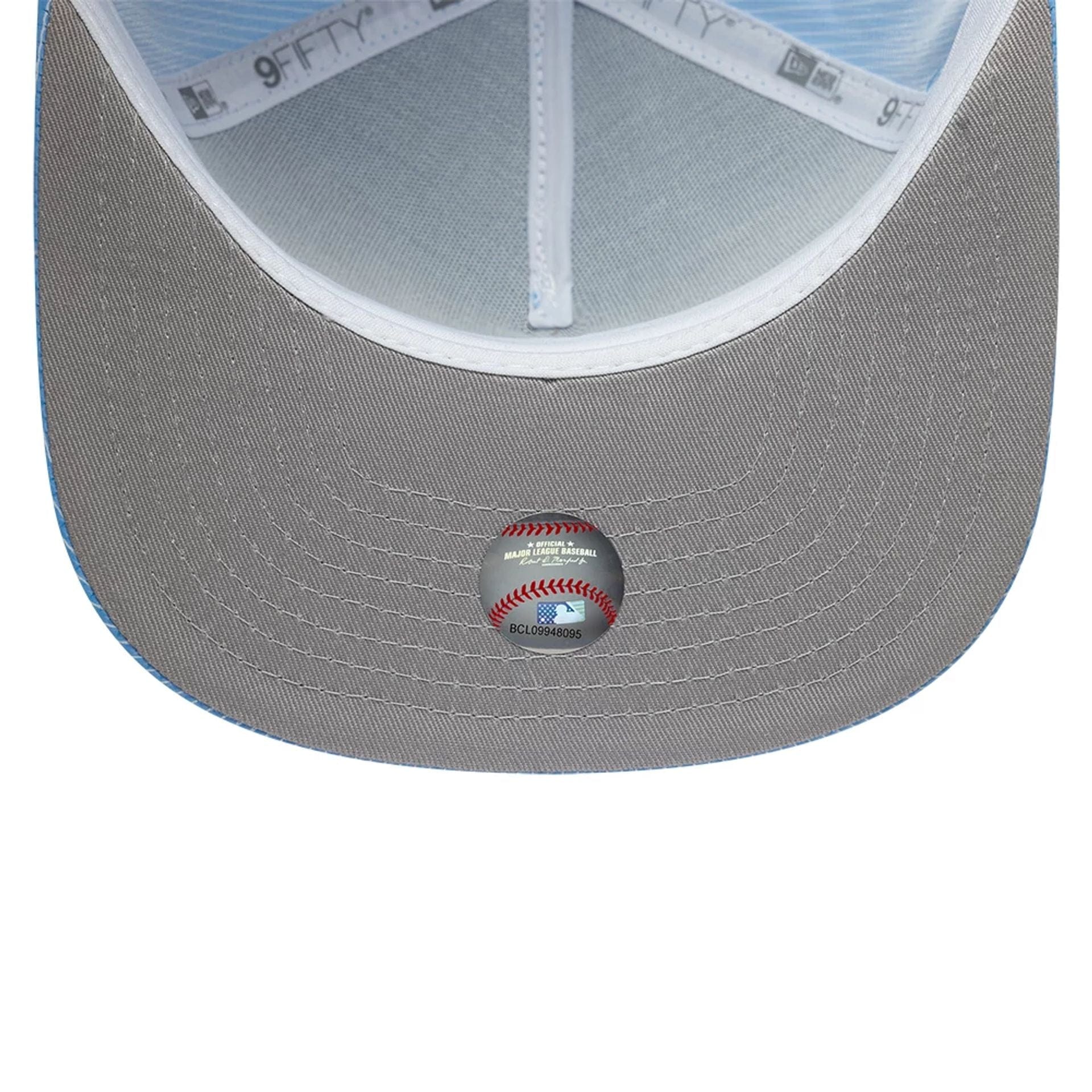This is a Boston Red Sox Pinstripe Ripstop Blue 9FIFTY A-Frame Snapback Adjustable Cap 2