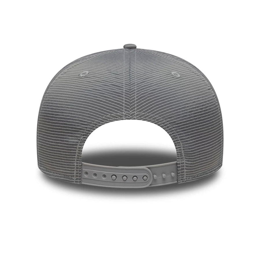 This is a New York Yankees Pinstripe Ripstop Grey9FIFTY A-Frame Snapback Adjustable Cap 4