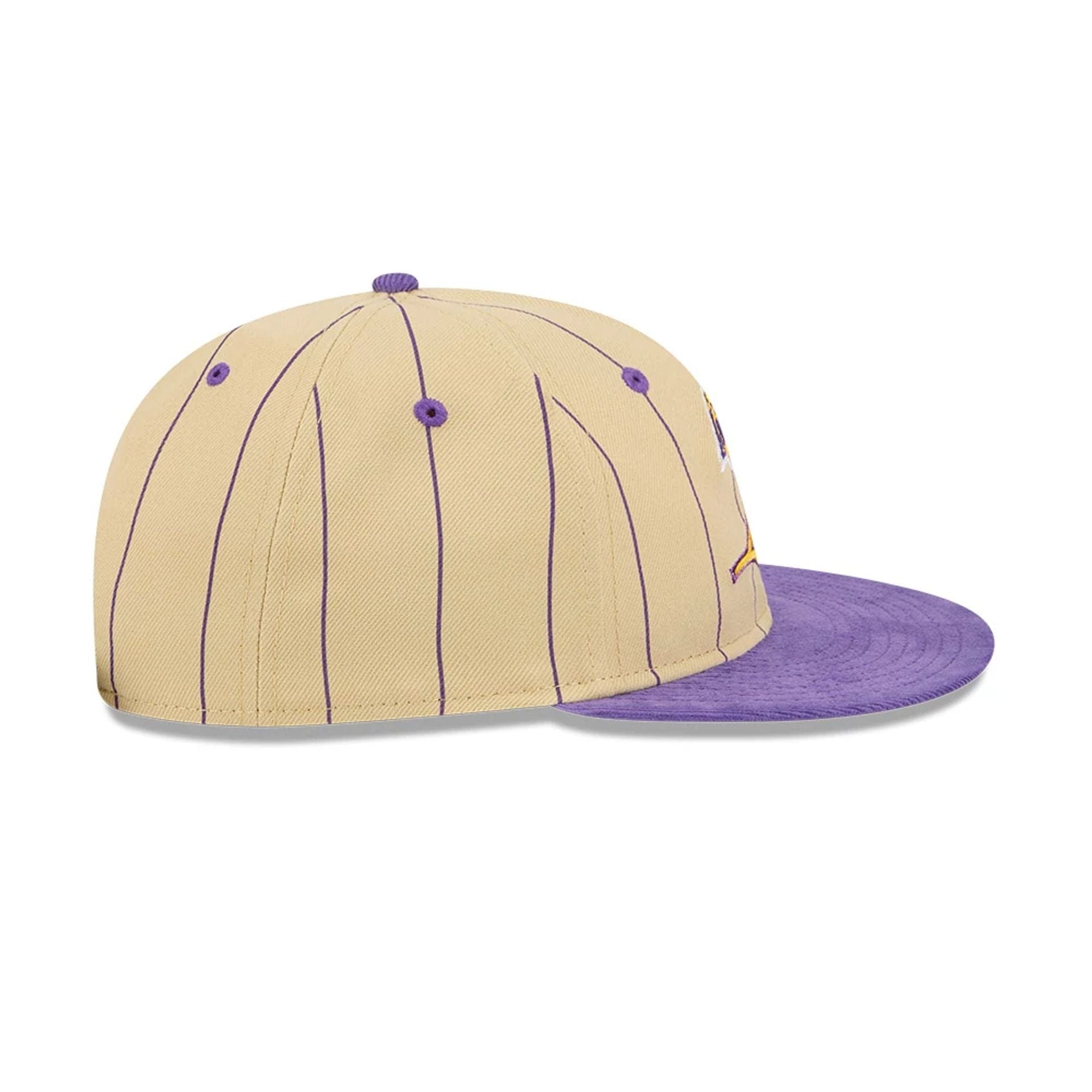 This is a LA Lakers Pinstripe Script Cream Retro Crown 9FIFTY Adjustable Cap 7