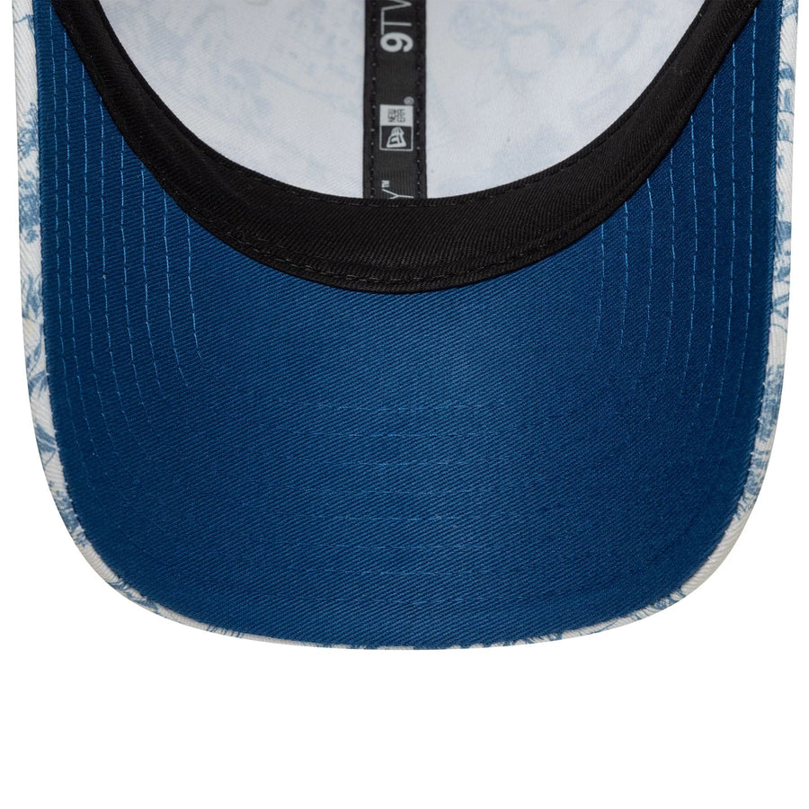 This is a New Era Greek Summer White 9TWENTY Adjustable Cap 2