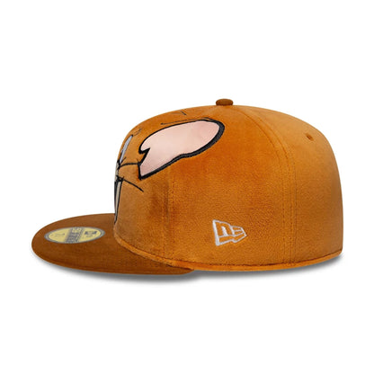 This is a Tom & Jerry Warner Brothers Face Beige 59FIFTY Fitted Cap 5