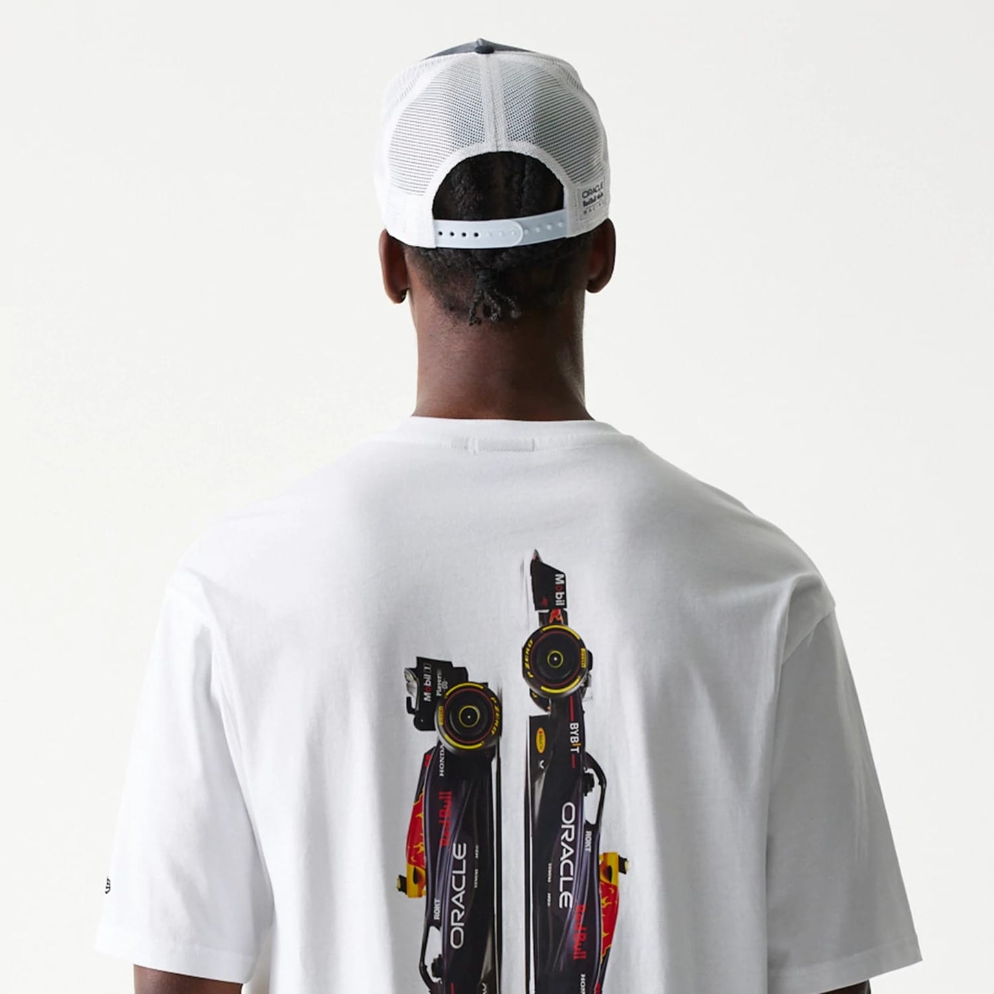 The Male model is wearing Red Bull Racing Profile White Oversized T-Shirt 7