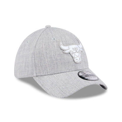 Pictured is this NBA Heather Chicago Bulls 39THIRTY Stretch Fit cap in grey. 3