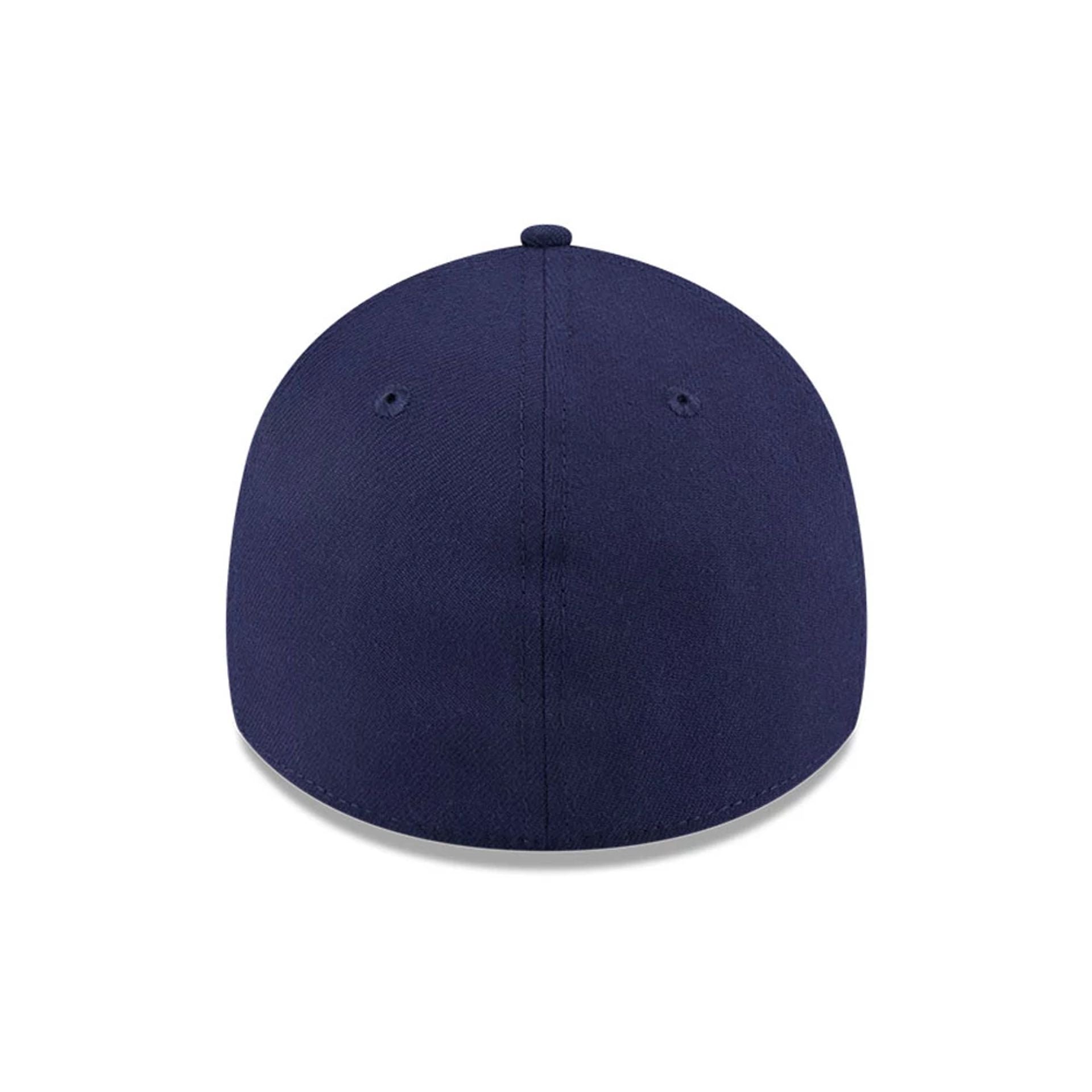 This is a Chicago Bulls NBA Lifestyle Navy 39THIRTY Stretch Fit Cap 7