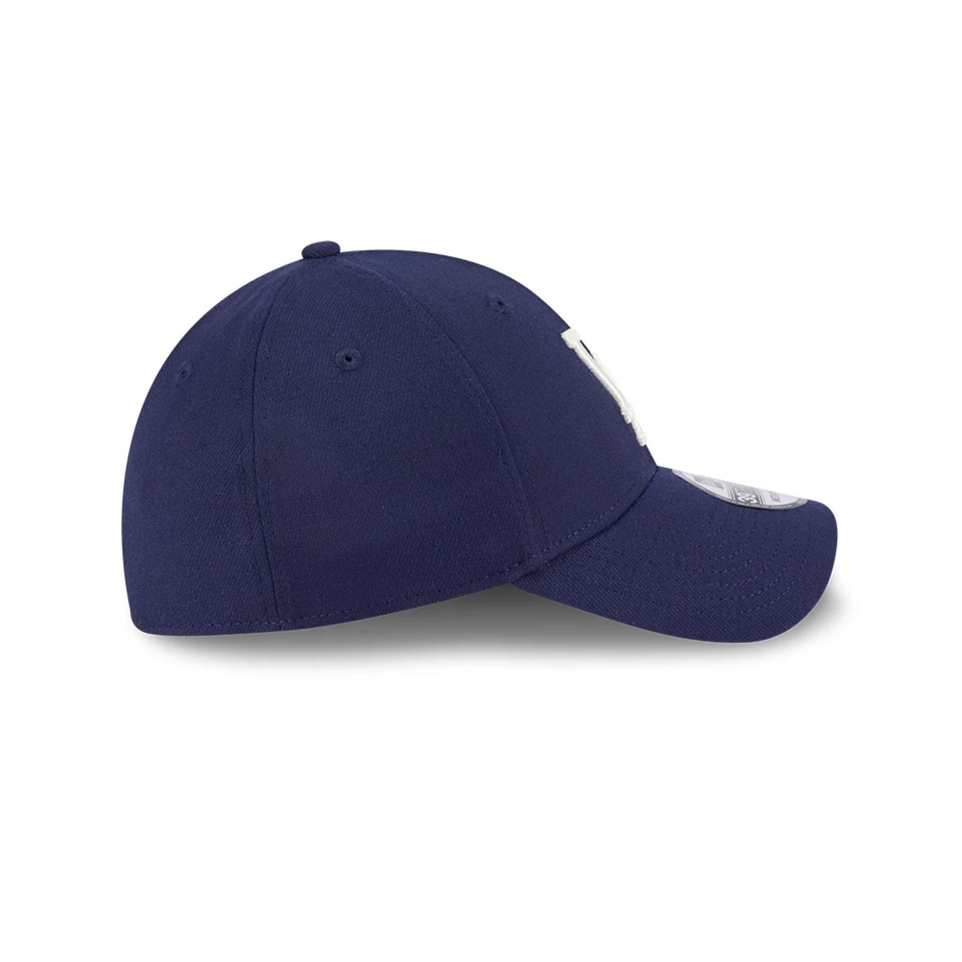This is a LA Dodgers MLB Lifestyle Navy 39THIRTY Stretch Fit Cap 6