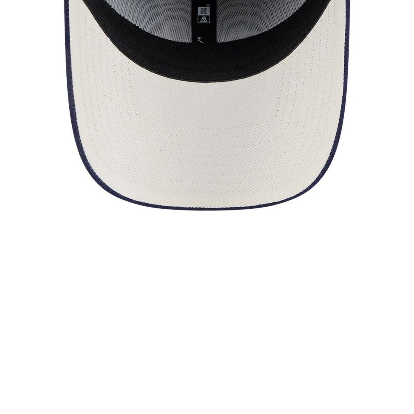 This is a Las Vegas Raiders NFL Lifestyle Navy 39THIRTY Stretch Fit Cap 2