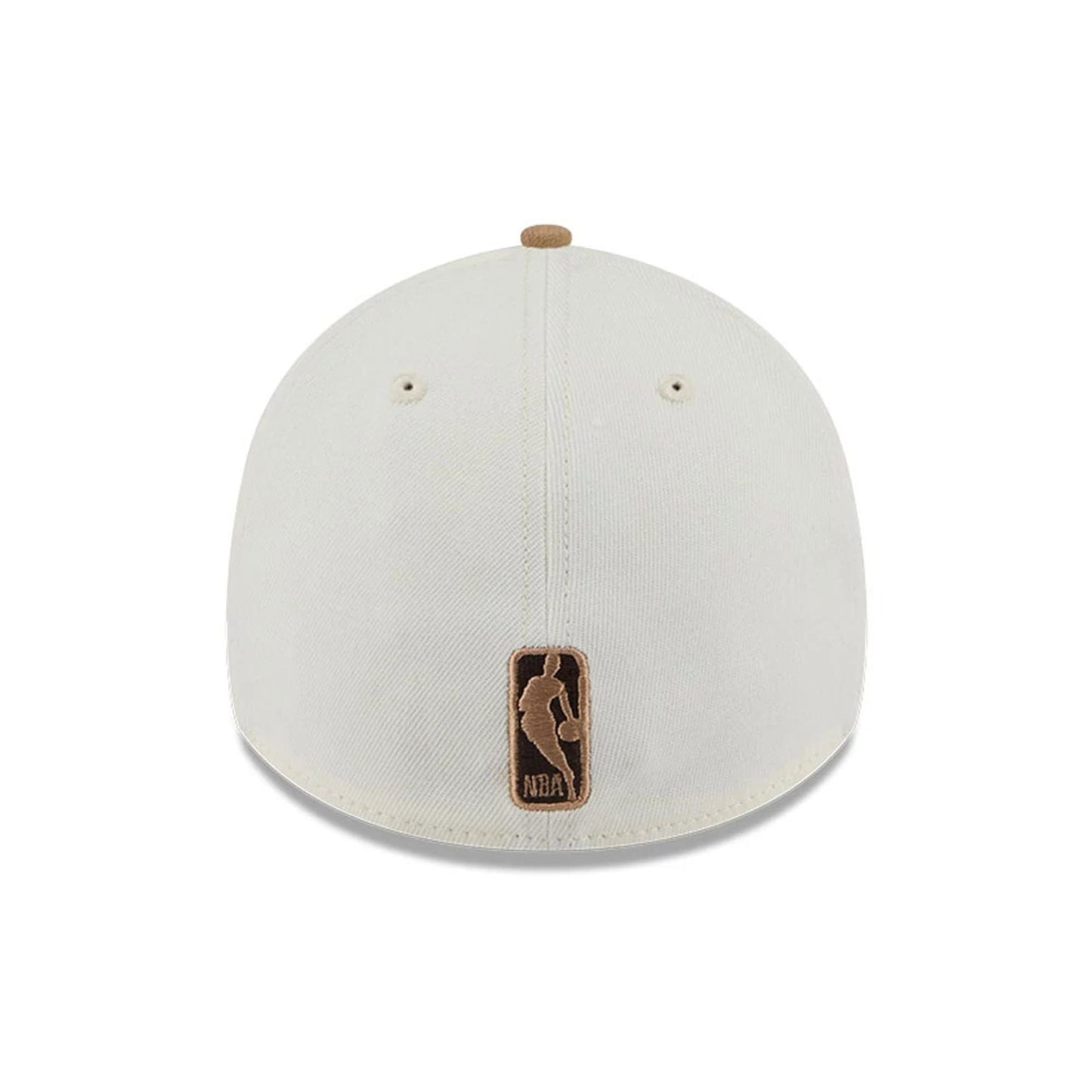 Pictured is this NBA Sandy Bay Chicago Bulls 39THIRTY A-Frame Stretch Fit cap in white. 7