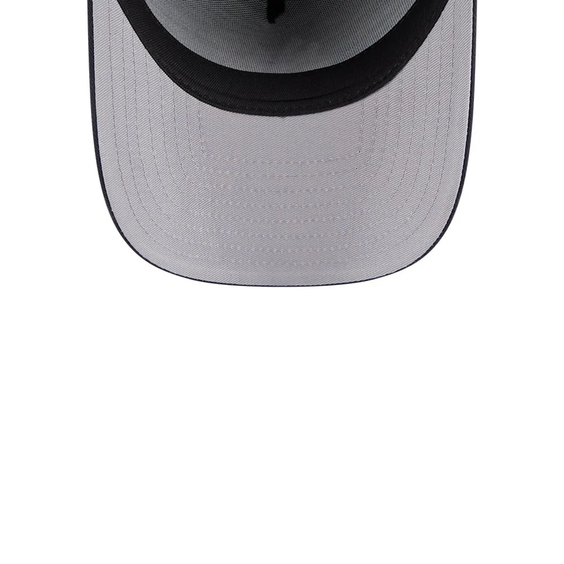 Pictured is this MLB 3 Times World Series New York Yankees 9FIFTY A-Frame Snapback cap in navy. 2