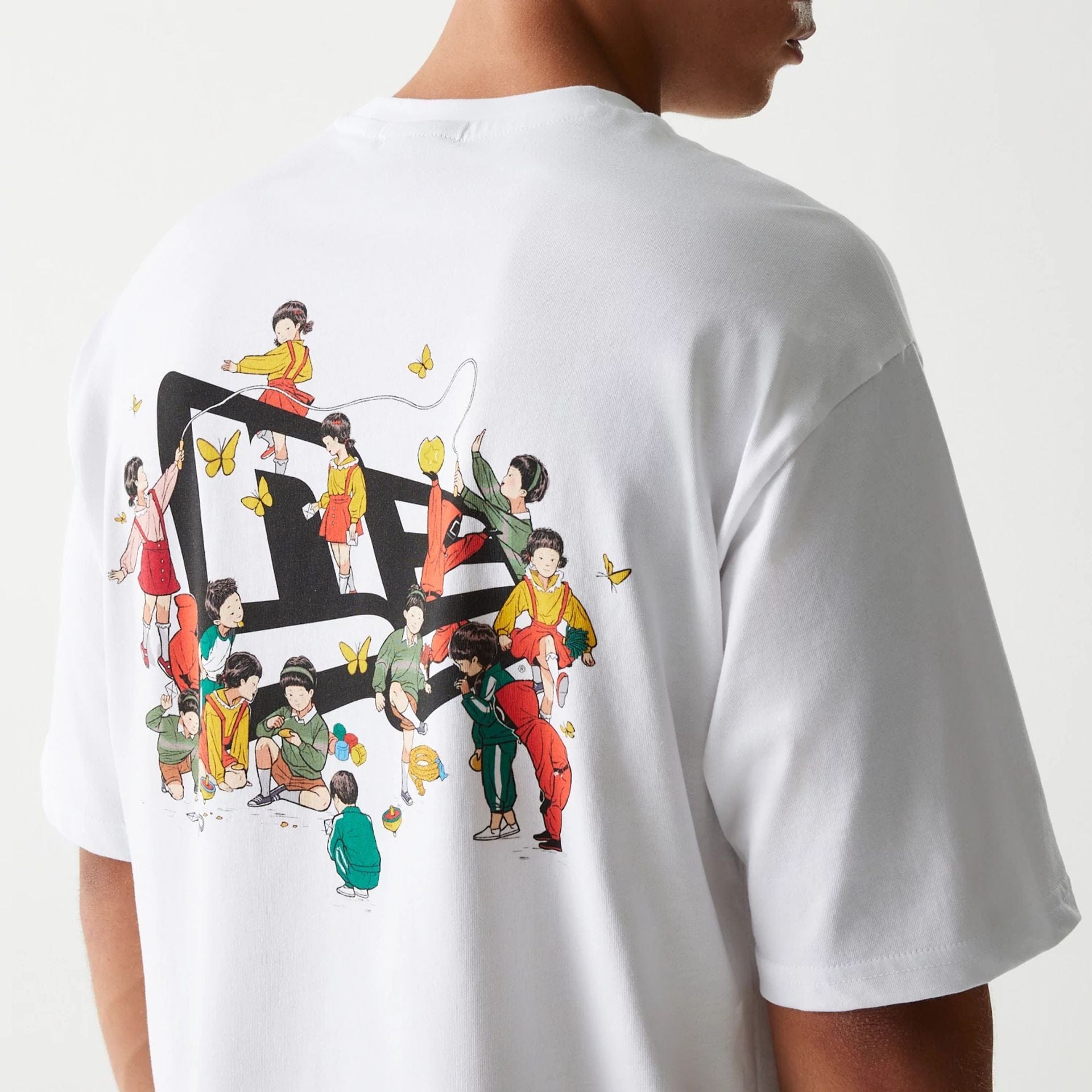 The Male model is wearing Netflix Squid Game White Oversized T-Shirt 6