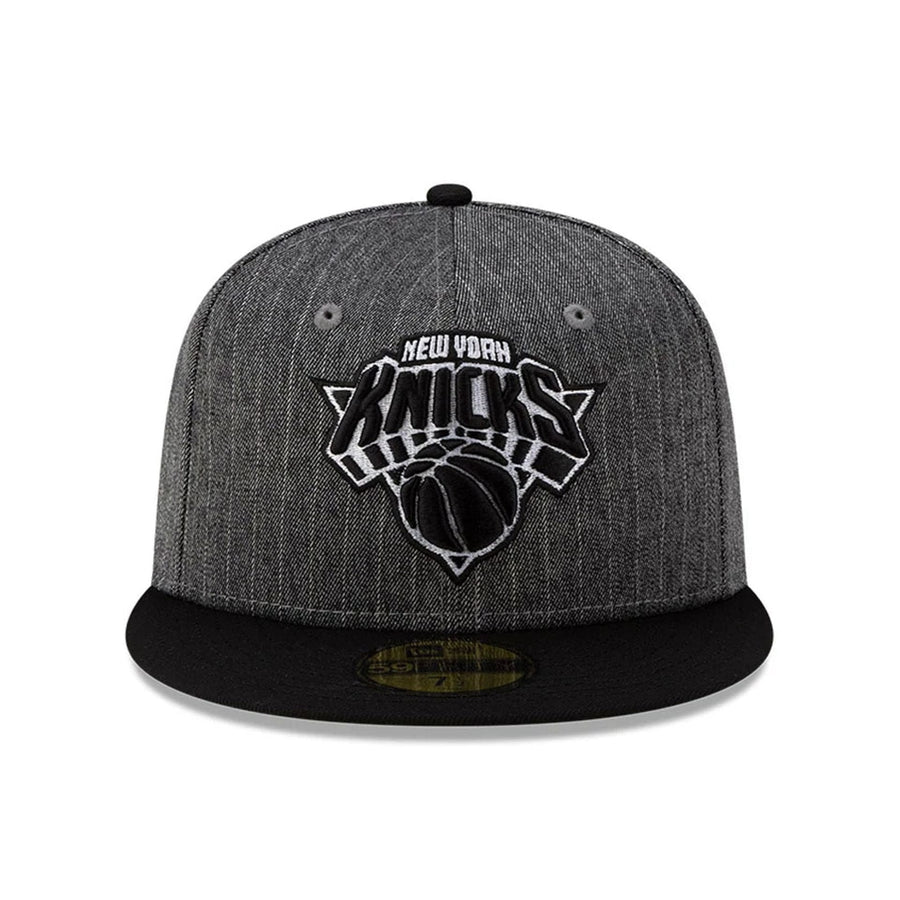 This is a New York Knicks Black Pinstripe 59FIFTY Fitted Cap 3