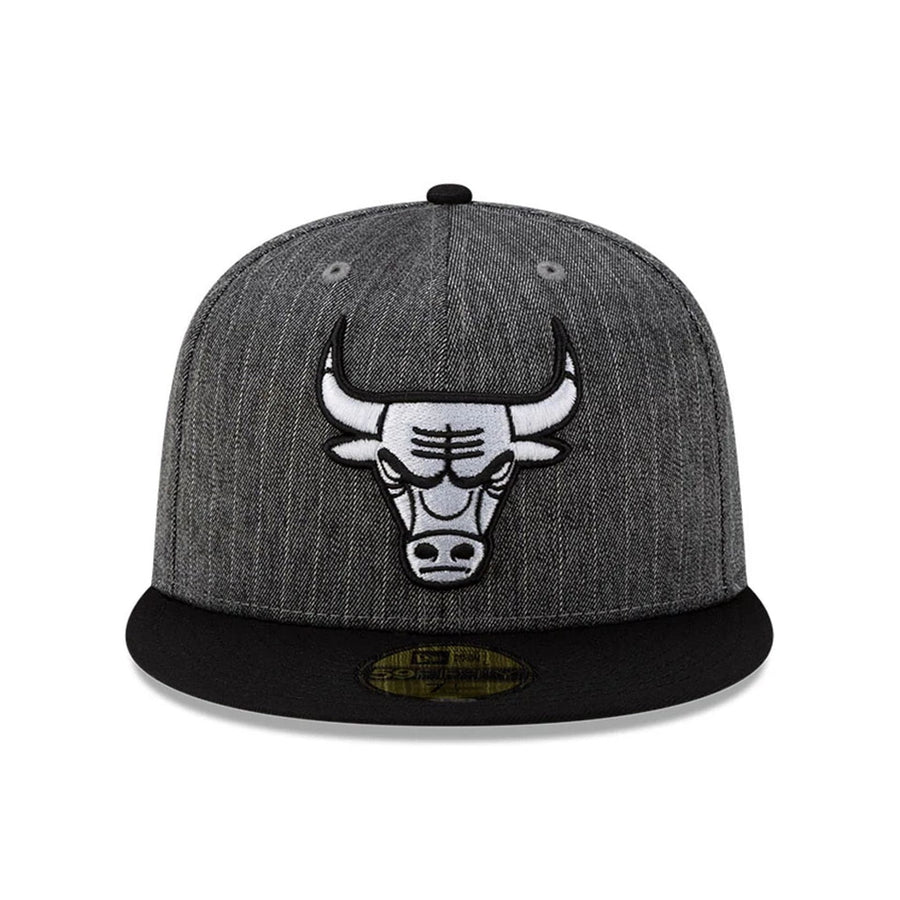 This is a Chicago Bulls Black Pinstripe 59FIFTY Fitted Cap 3