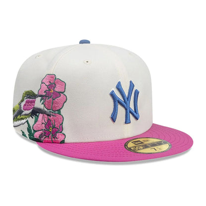 This is a New York Yankees MLB City Element Ecuador White 59FIFTY Fitted Cap 1