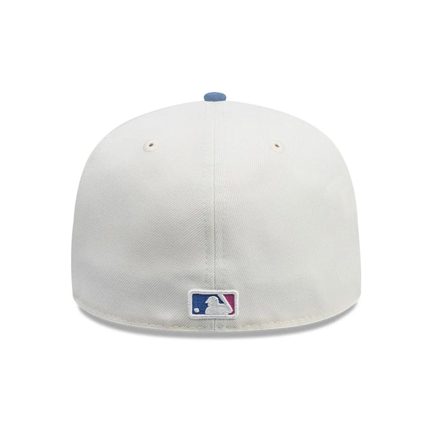 This is a New York Yankees MLB City Element Ecuador White 59FIFTY Fitted Cap 6
